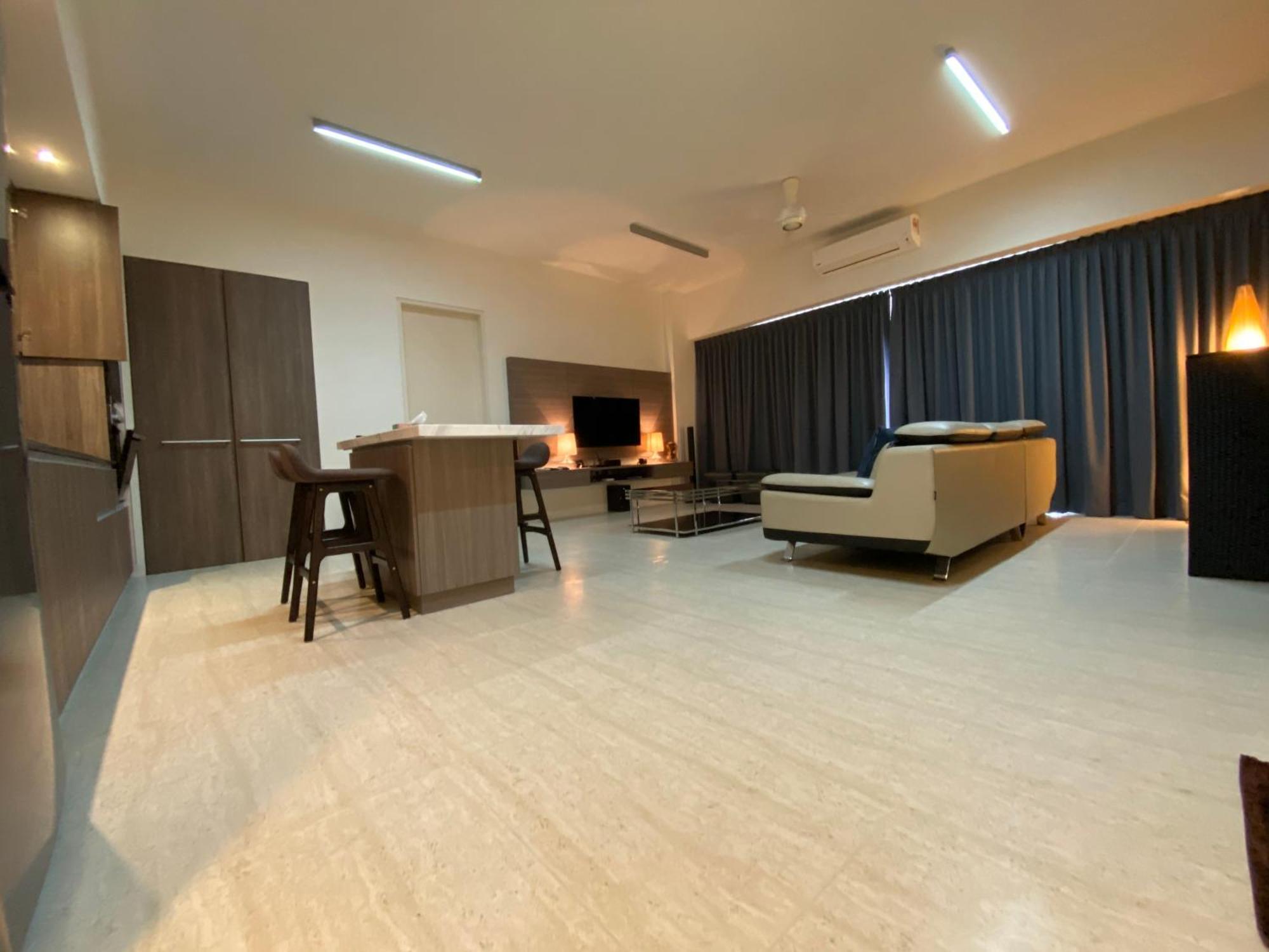 By The Sea @ Cozy Beachfront Home Batu Ferringhi Exterior photo
